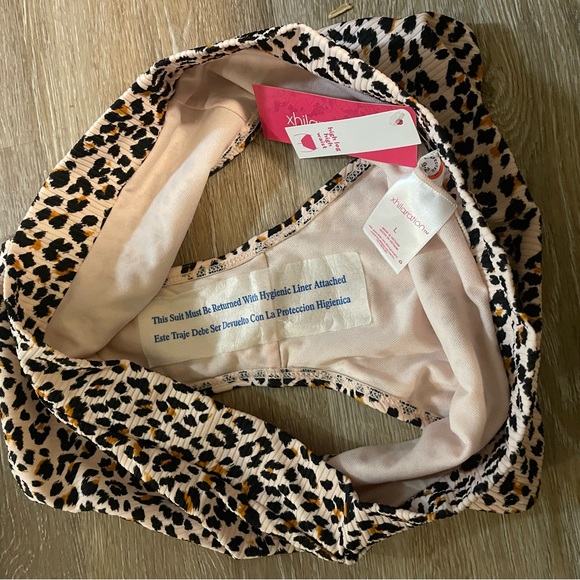 NWT- Target High Waisted Cheetah Bikini Bottoms - Picture 4 of 4